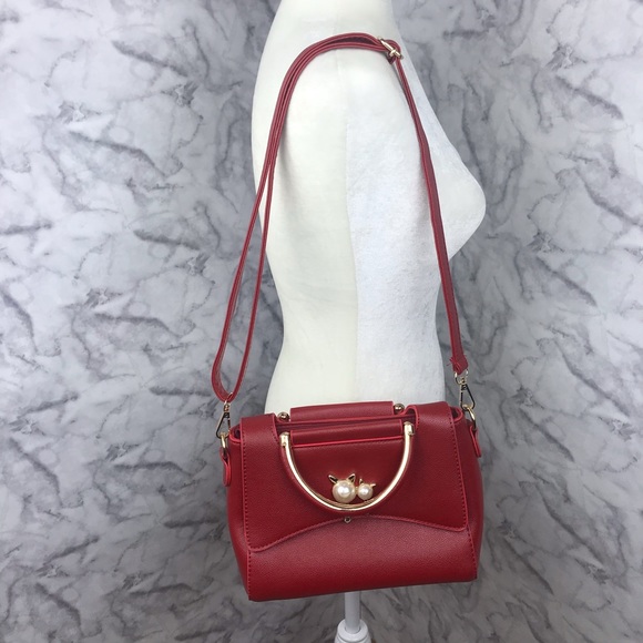 Red Pearl Cats Purse - Picture 5 of 12
